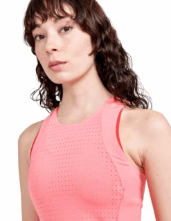 Débardeur De Running Craft ADV Hot Perforated Femme -Équipement De Plein Air Debardeur Running CRAFT ADV Hit Femme CO1913210 731000 vue details