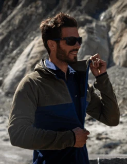 Polaire à Capuche Lagoped Phantom Unisexe -Équipement De Plein Air Polaire LAGOPED Phantom Hoodie 80043 KAK vue portee2