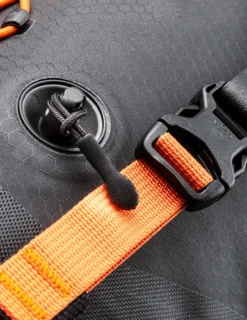 Sacoche De Selle Ortlieb BikePacking 11 13 Sacoche De Selle Ortlieb BikePacking 11 -Équipement De Plein Air Sacoche Bikepacking ORTLIEB Saddle 11 F9912 vue valve