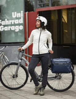 Sacoche De Roue Arrière Vaude Mineo Commuter Briefcase 17 11 Sacoche De Roue Arrière Vaude Mineo Commuter Briefcase 17 -Équipement De Plein Air Sacoche Velo VAUDE Mineo Commuter Briefcase17 16091 1610 vue globale