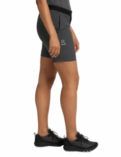 Short De Rando Haglöfs L.I.M Strive Lite Femme -Équipement De Plein Air Short Randonnee HAGLOFS Strive Lite Femme 605348 2AT vue porte cote
